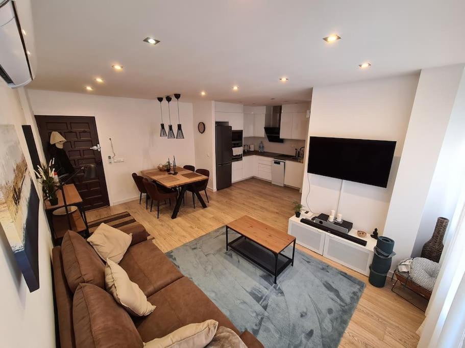 New Alexandra Apartment, 2 Min 40 Sec From Beach 라 마타 외부 사진