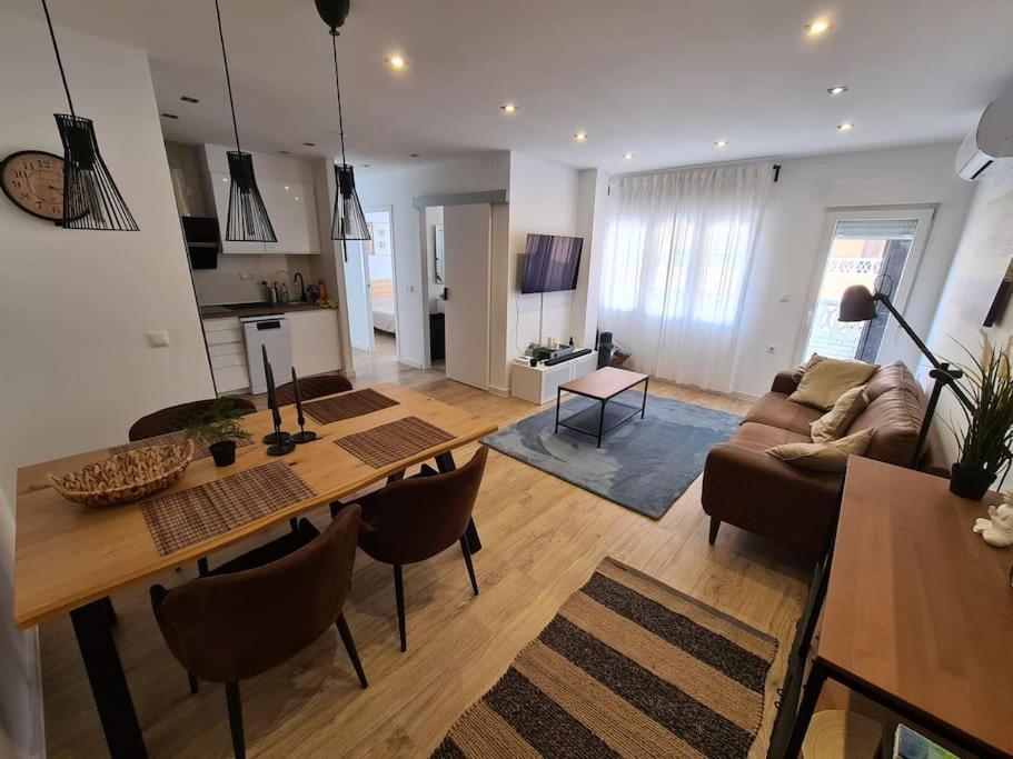 New Alexandra Apartment, 2 Min 40 Sec From Beach 라 마타 외부 사진